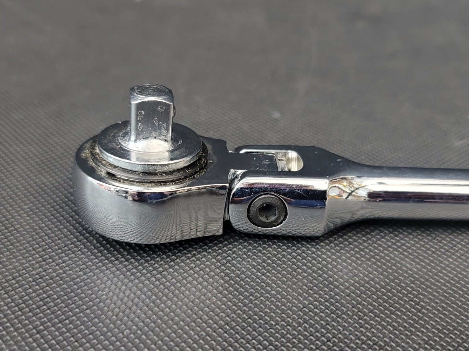 KAL-1250T 3/8″ Drive Flex Head Reversible Ratchet