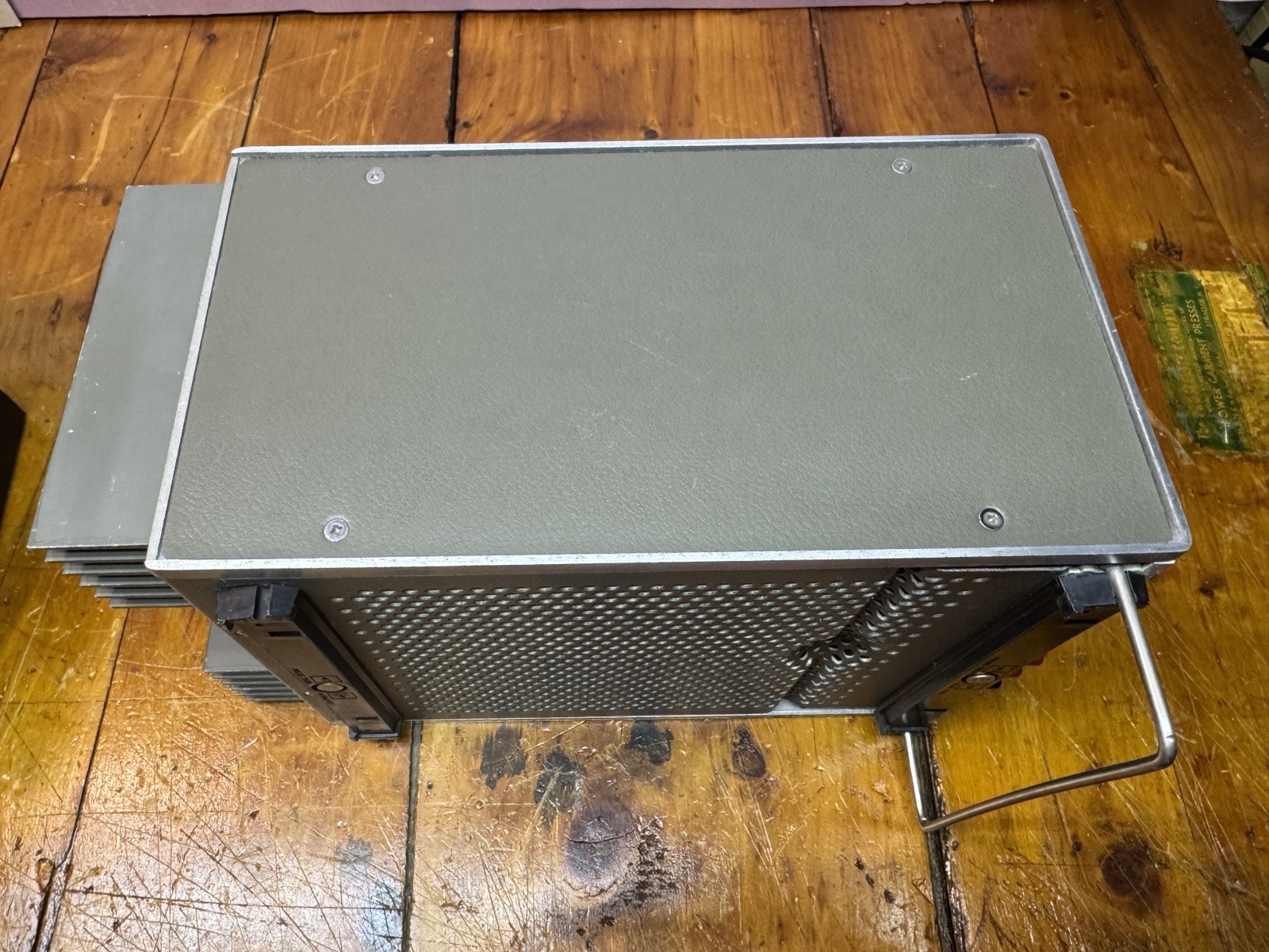 HP Hewlett-Packard 6114A Precision DC Power Supply 0-20V 2A / 20-40V 1A