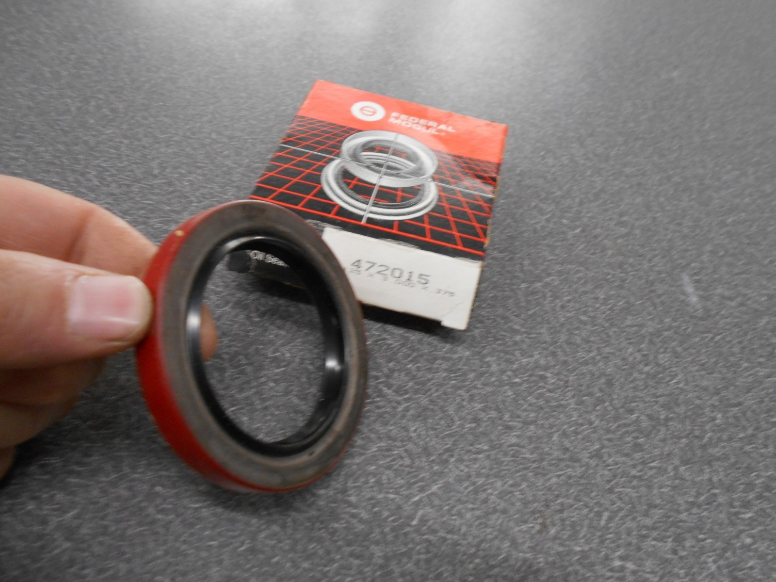 Federal Mogul 472015, National Oil Seal. 2.125X3.000X0.375 NOS!