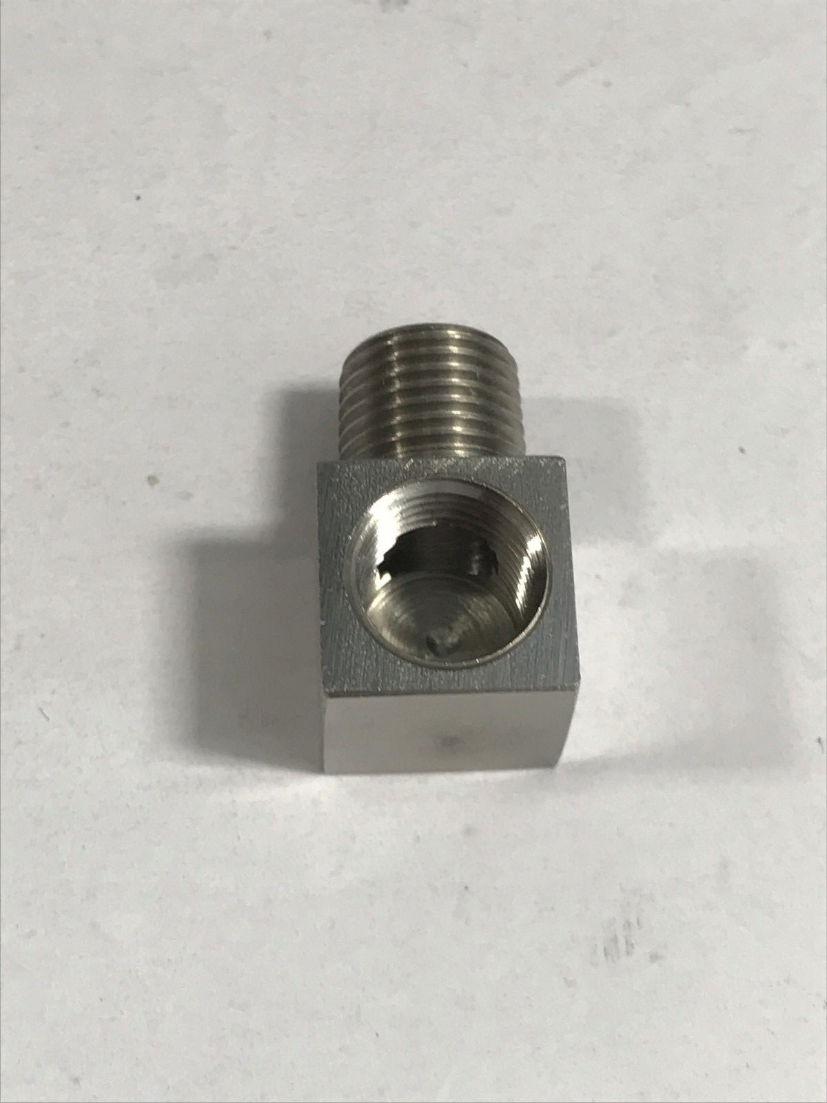 Stainless Steel 1/8″ NPT male X 1/8″ NPT female 90° elbow 303-SS