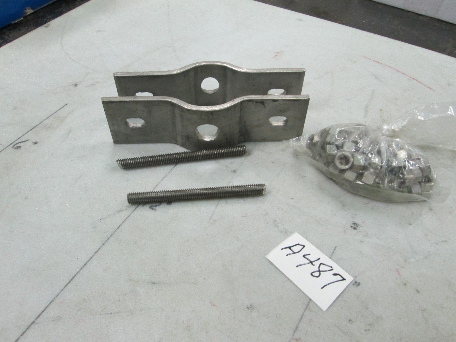 1 (PAIR) S/S Pipe Friction Clamp 1.5″-2″ Pipe Size W/3/8 S/S All Thread (NEW)