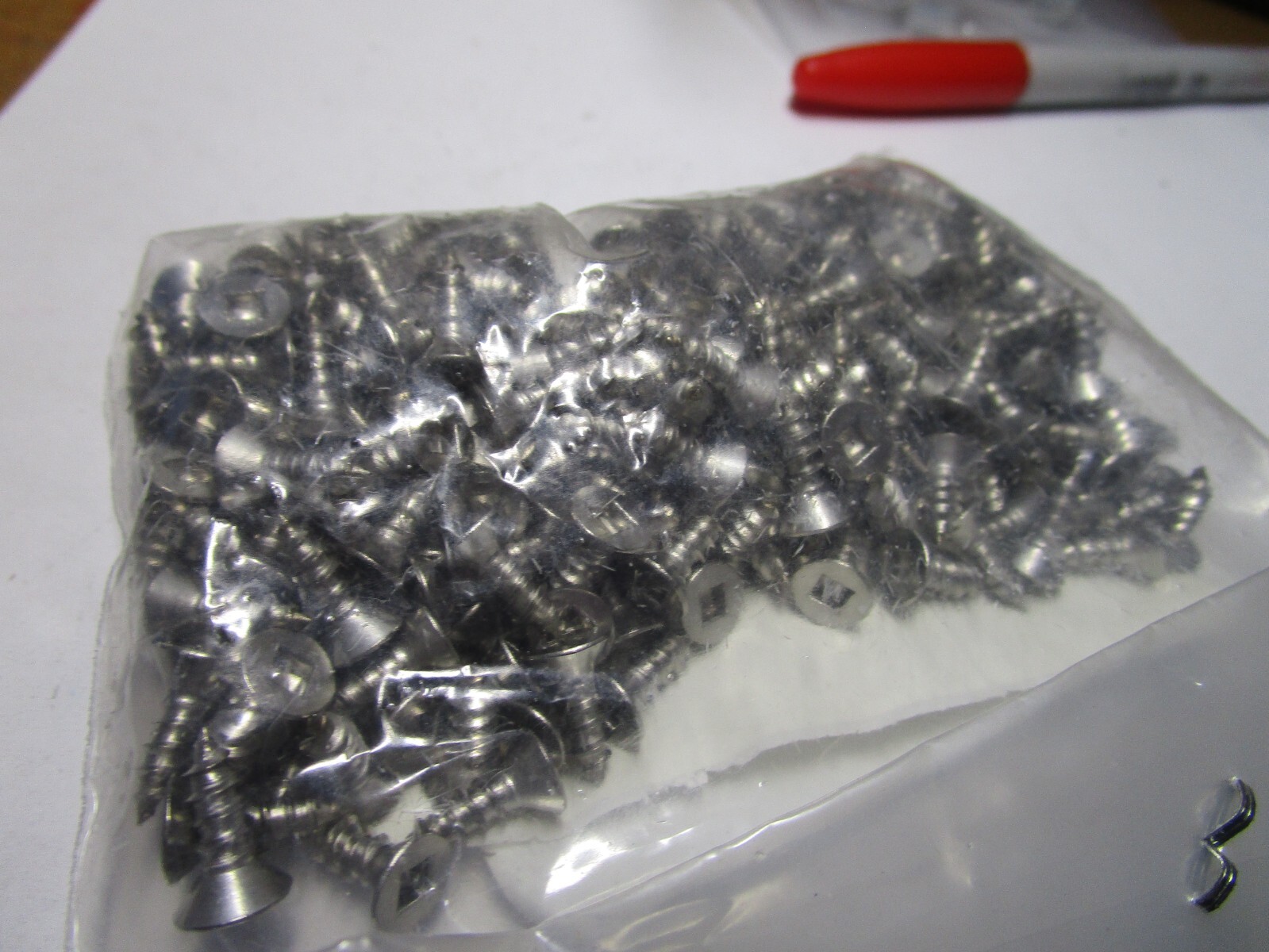 #8-15 x 1/2″ Square Flat Head Grade 18-8 Type A Pt S/S Sheet Metal Screw QTY 300
