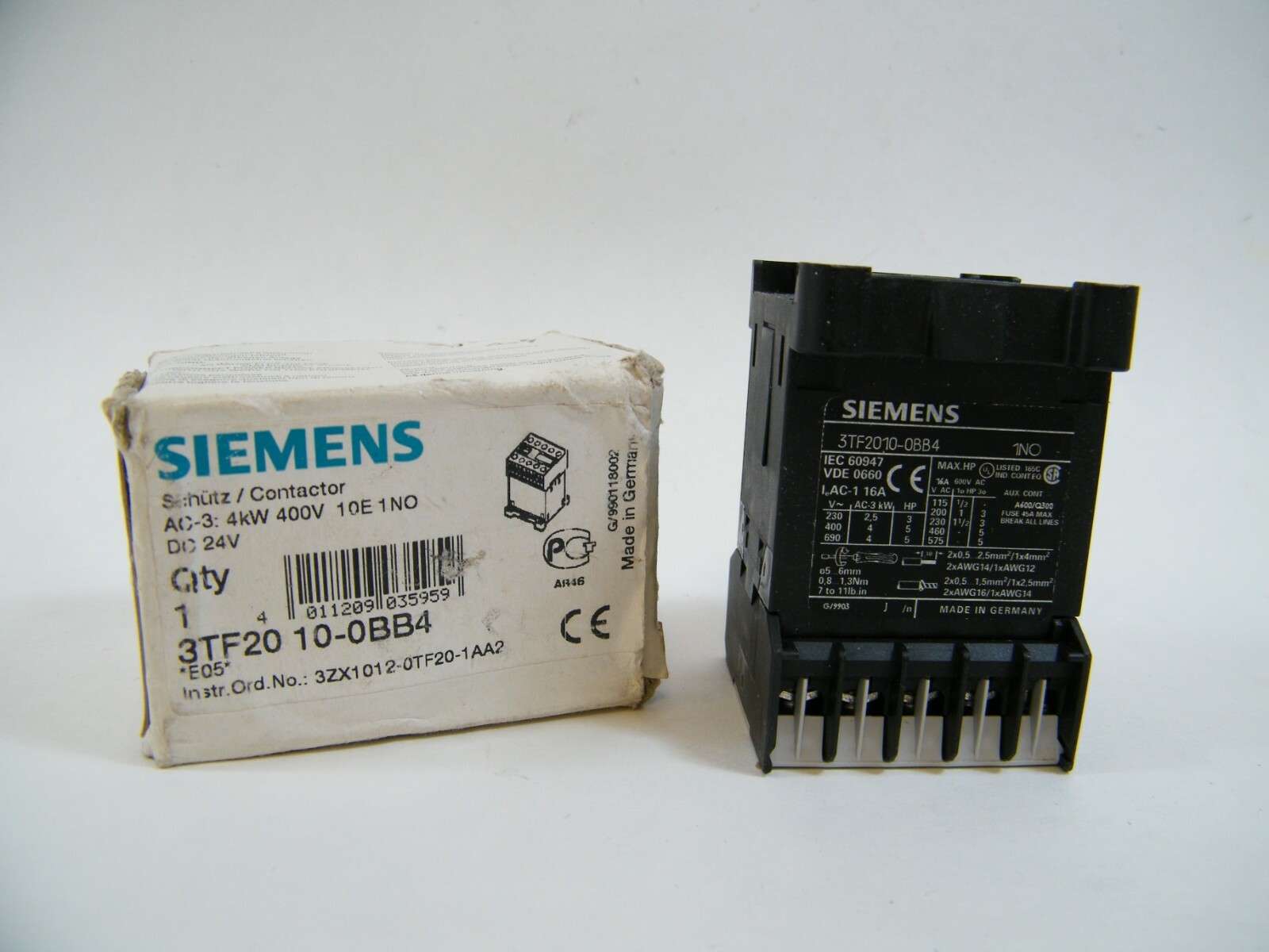 NEW! SIEMENS CONTACTOR, AC-3, 4 KW, 400 V, DC 24V, 3TF20 10-0BB4