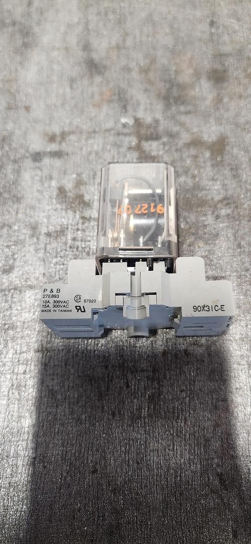 (Lot of 2) Potter & Brumfield Relay KUP-14A15-120 w/27E893 Base – GHB-68-A2