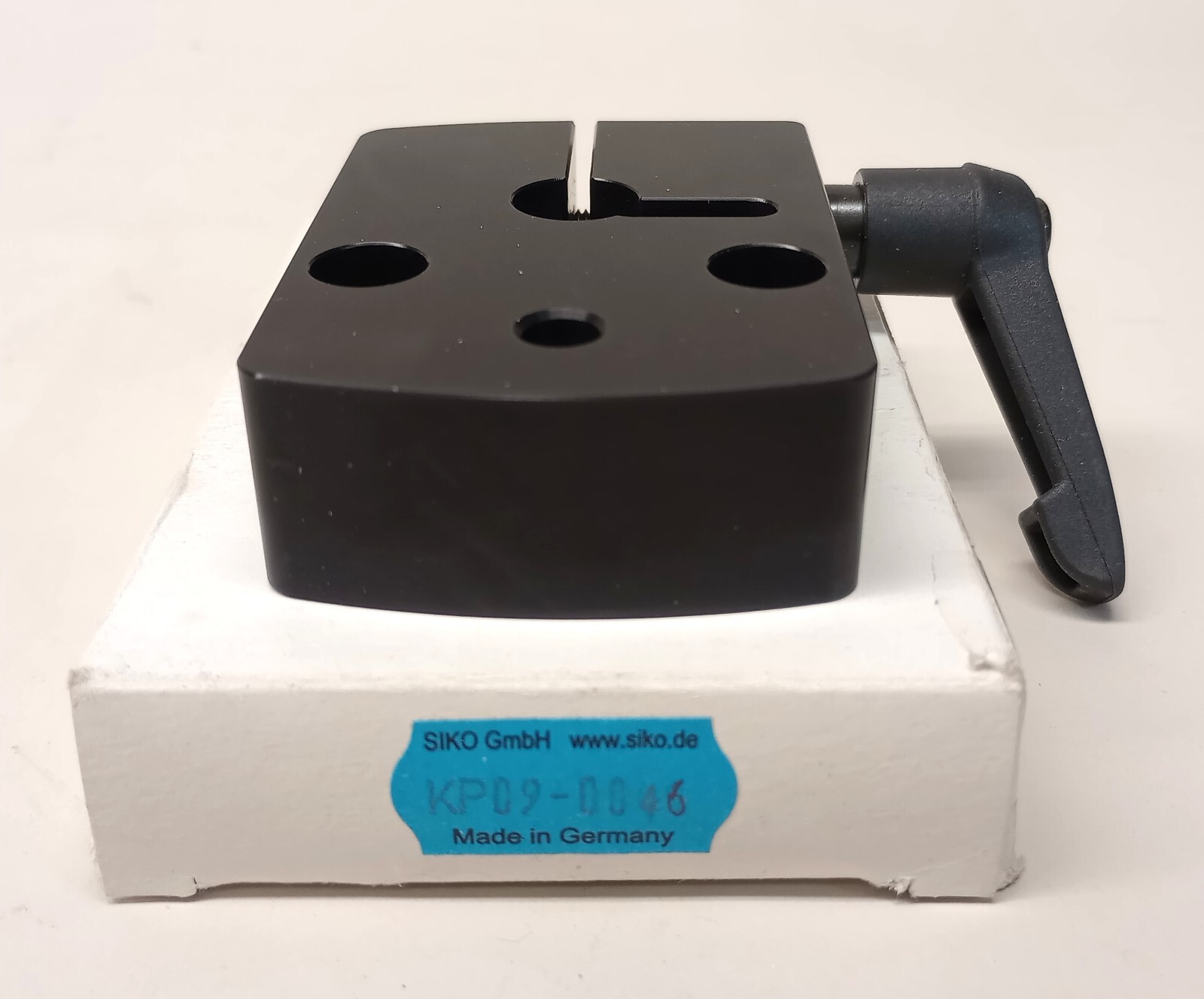 Siko KP09-0046 Clamping Plate 12mm Bore