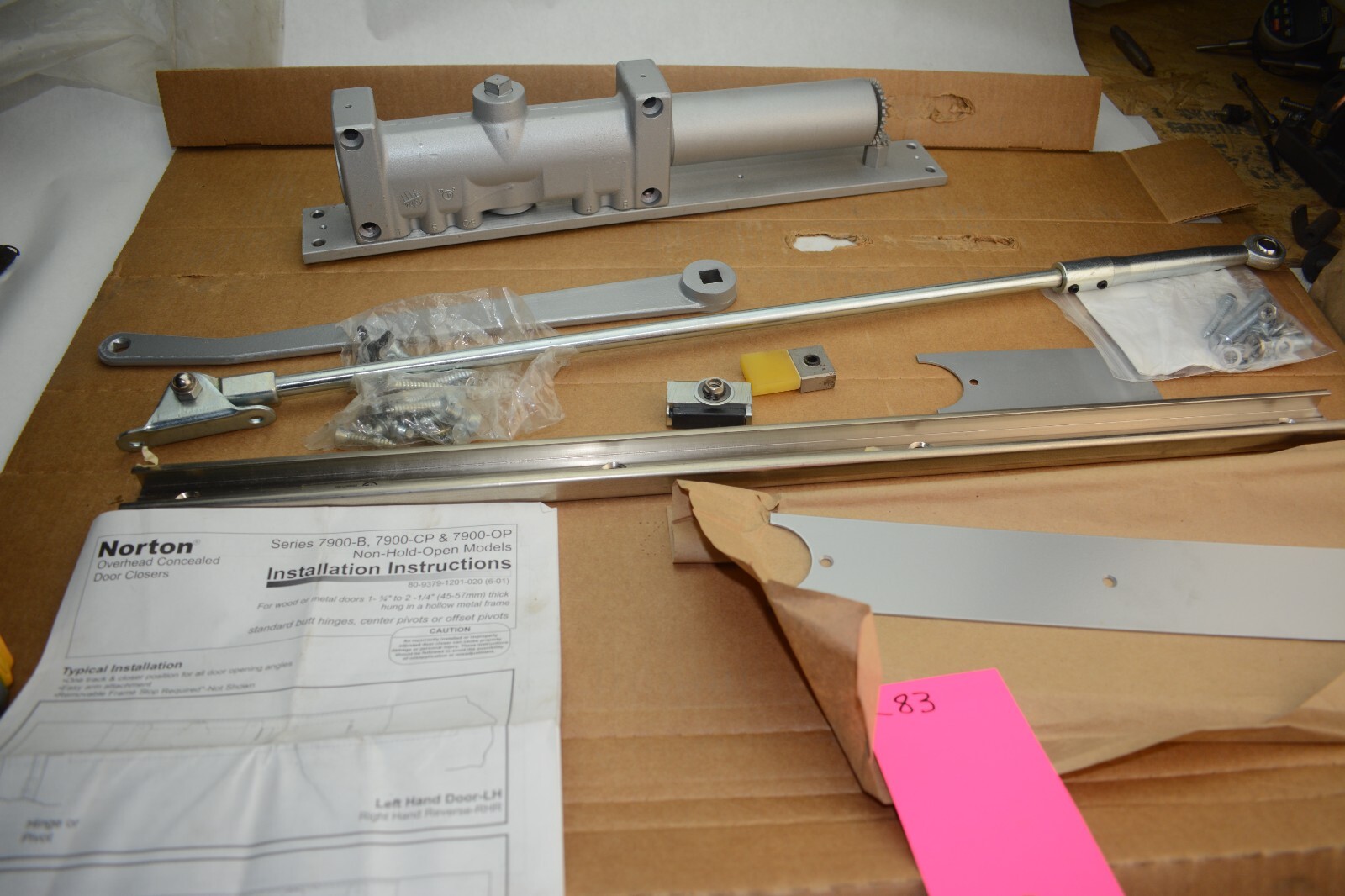 7905-689-RH Norton 7900 Series Overhead Concealed Closer Spring Size 5 in Alumi