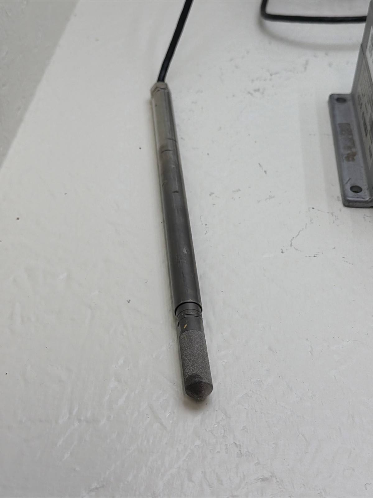 VAISALA HMT335 Humidity & Temp. Transmitter 10-35VDC, 5L0A001BCAE200B0AAGBAA1
