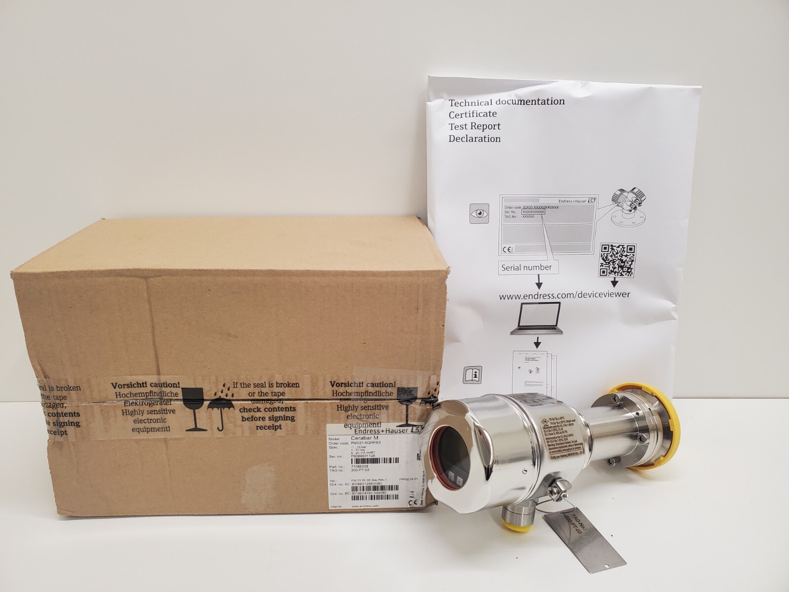 NEW IN BOX! ENDRESS+HAUSER CERABAR M PRESSURE TRANSMITTER PMC51-6QRP9/0