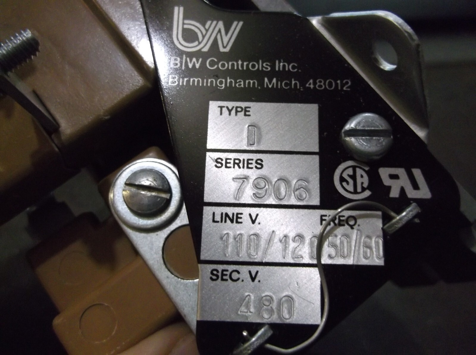 NIB B/W CONTROLS TYPE D SERIES 7906 LIQUID LEVEL CONTROL 110/120V (132-1)