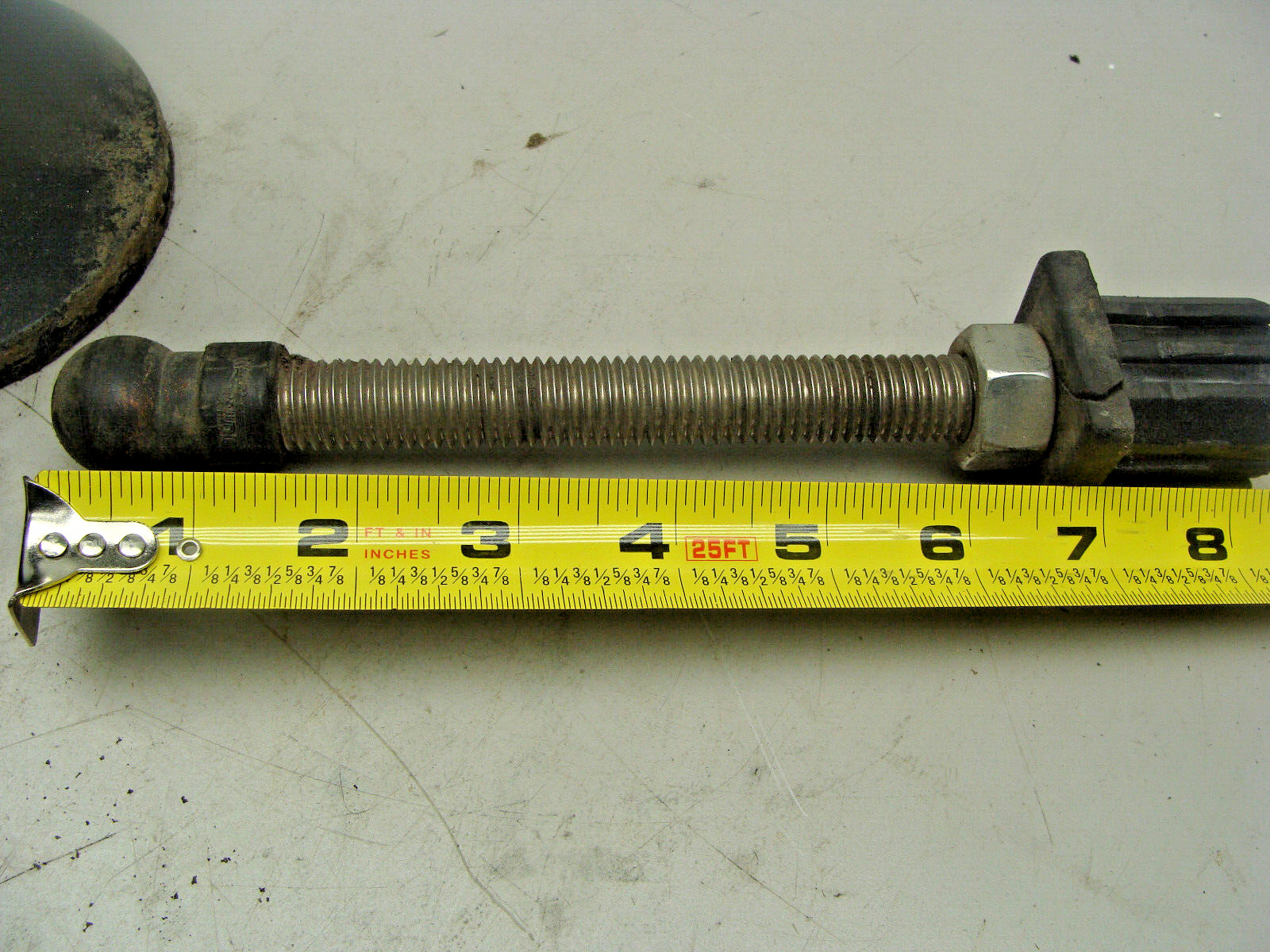 LOT OF 4 VALU GUIDE ADJUSTABLE LEVELERS VG-511-01 (MISSING ONE BASE)