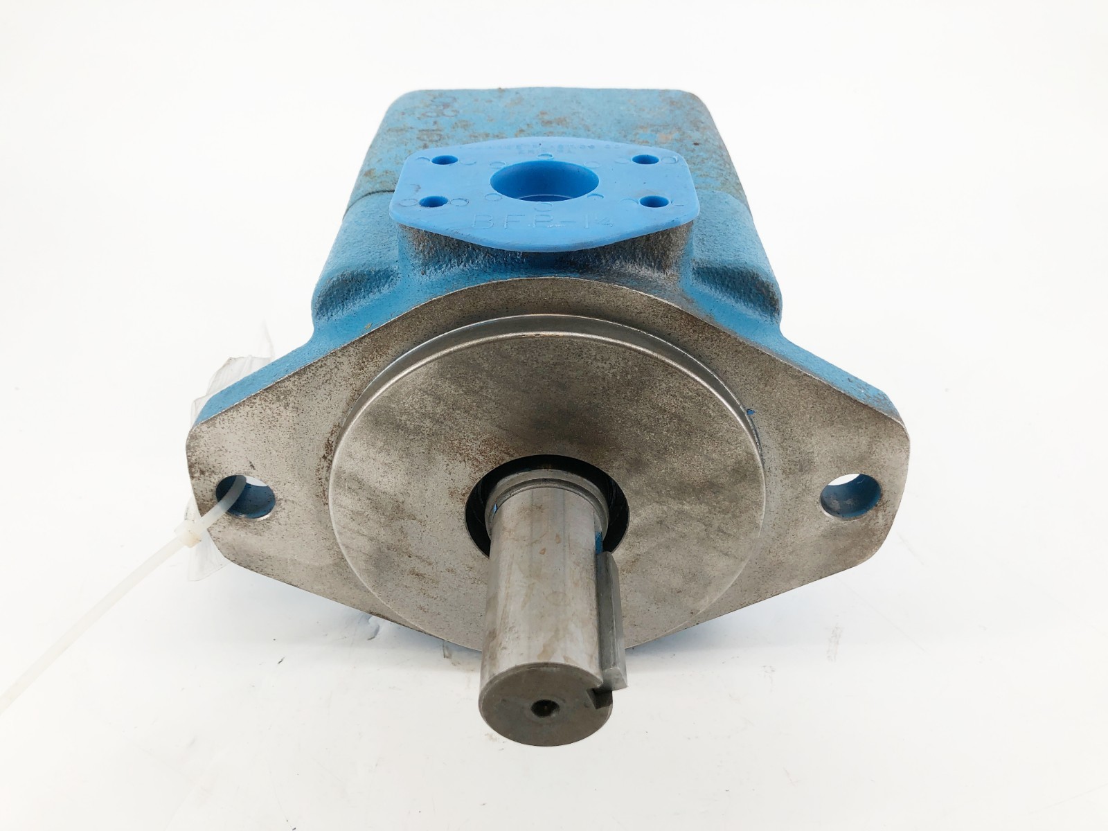 New Metaris 35V30A-1A22R Fixed Displacement Vane Pump 02-137126-1 – No Box