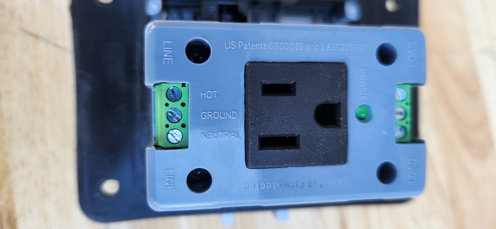 GracePort P-R2-K3RF0 Ethernet Panel Interface Connector 120VAC