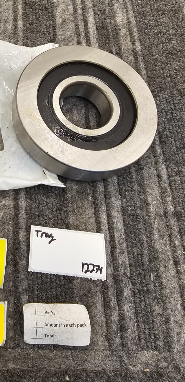 Starlift TSA/CL738752: Mast Roller Bearing For Industrial Forklifts Lifting