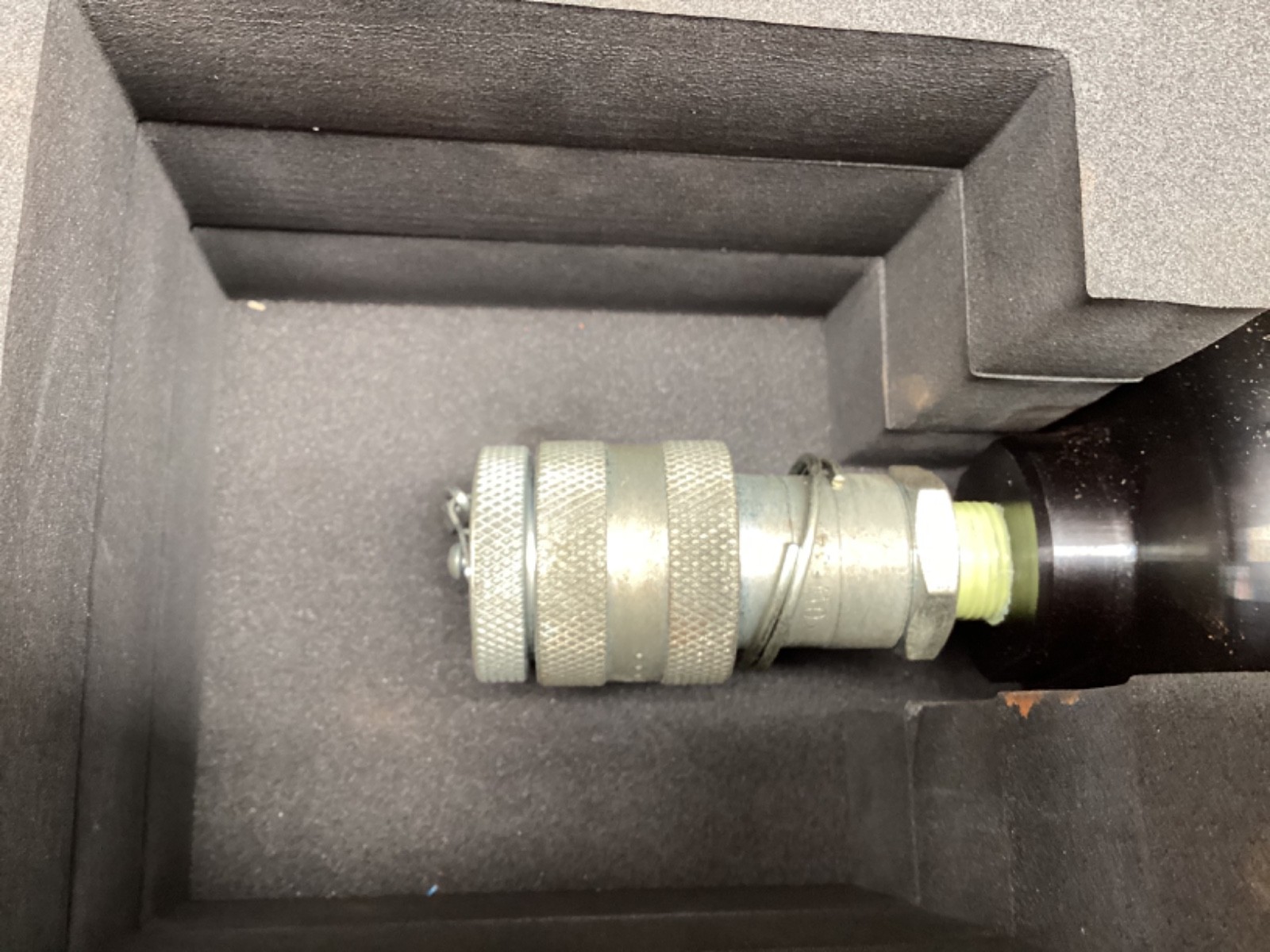 IZUMI EP-250H Hydraulic Compression Tool