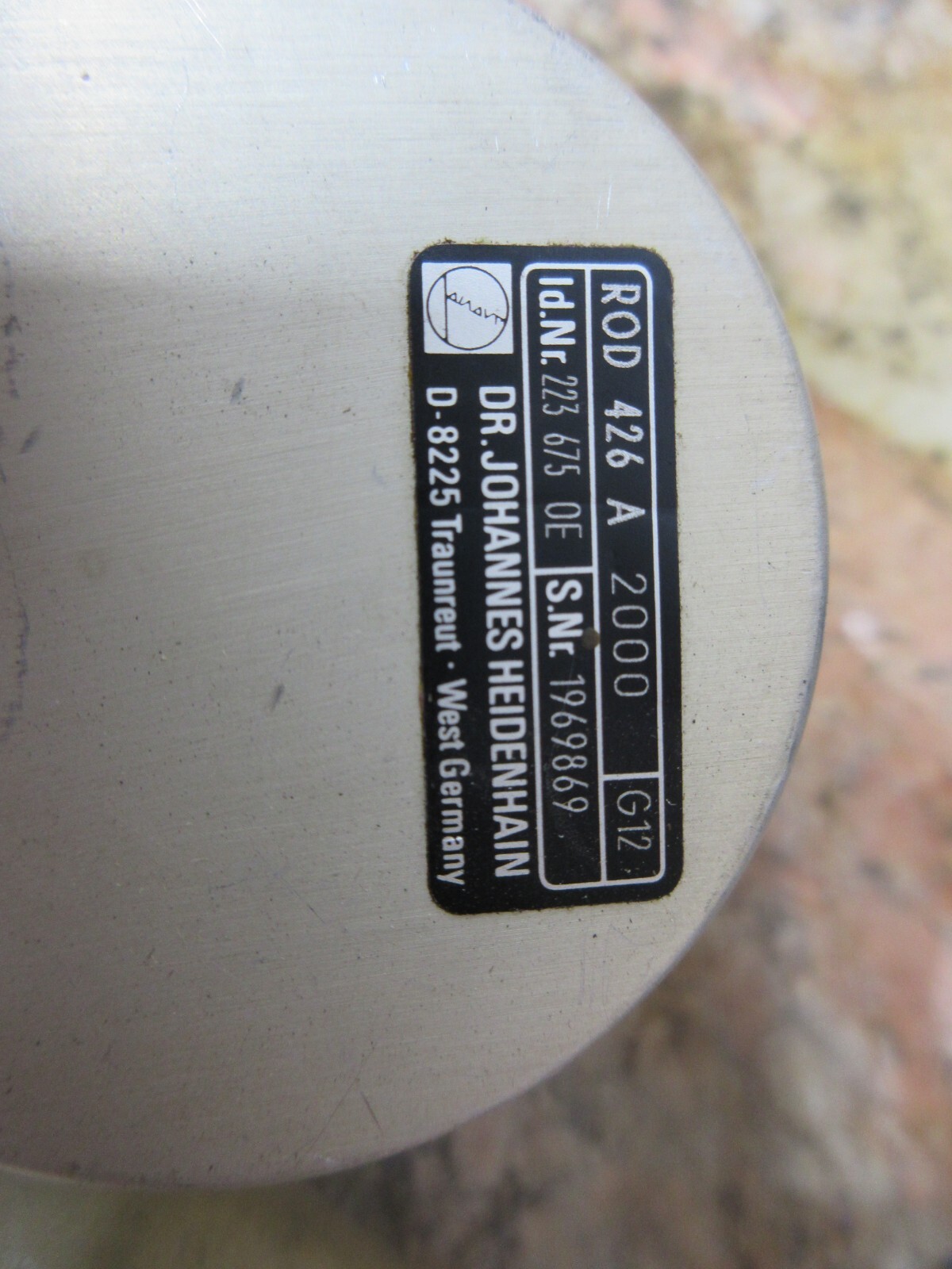 HEIDENHAIN ROD 426 A 2000 G12 ID.NR. 223 675 0E ENCODER EACH 1