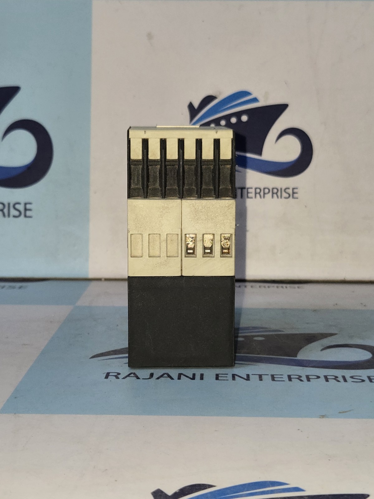 Entrelec Schiele Systron Power Supply Input 90-260VAC Output 24VDC 1A