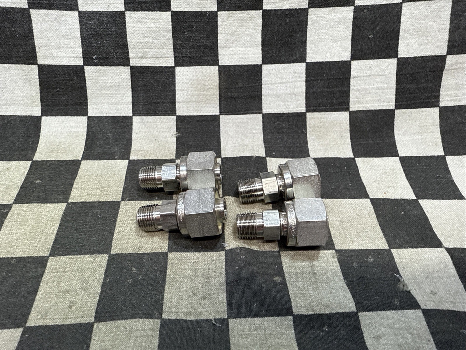 SWAGELOK SS-6-TA-1-2 and SS-600-NFSET, LOT OF 4 SET, SHIPSAMEDAY#126R10