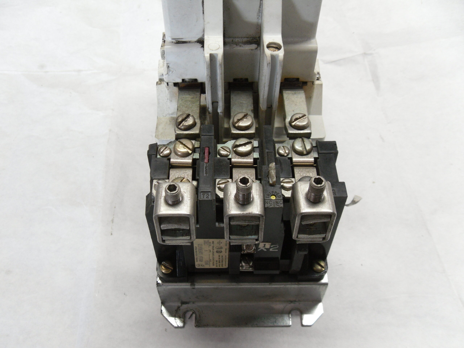 WESTINGHOUSE A200M4CAC MOTOR CONTROL W/ 5250C79G01 COIL W/ BA43A /A RELAY
