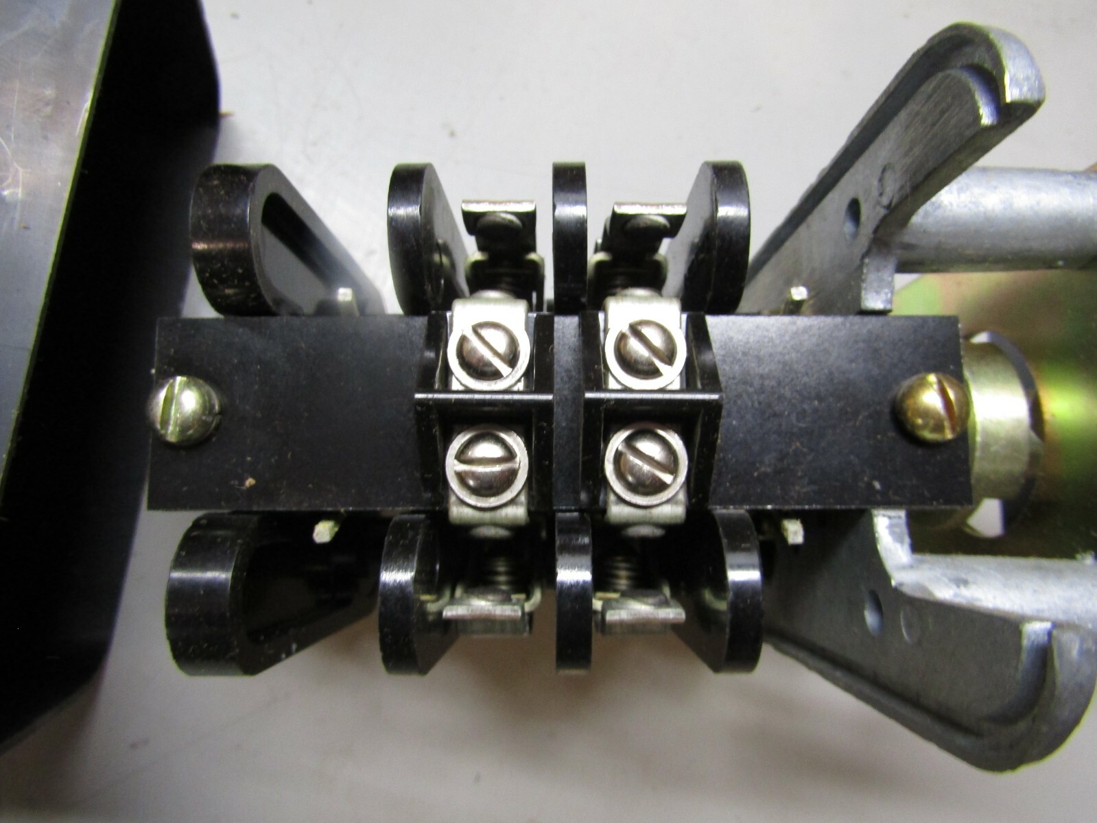 GE 16SB1BB402LSR3V Type SB-1 Switch