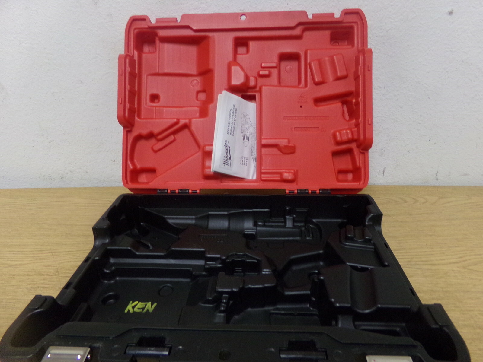 Milwaukee M18 Fuel 2604-22 1/2″ Hammer drill/Driver kit box Only #2