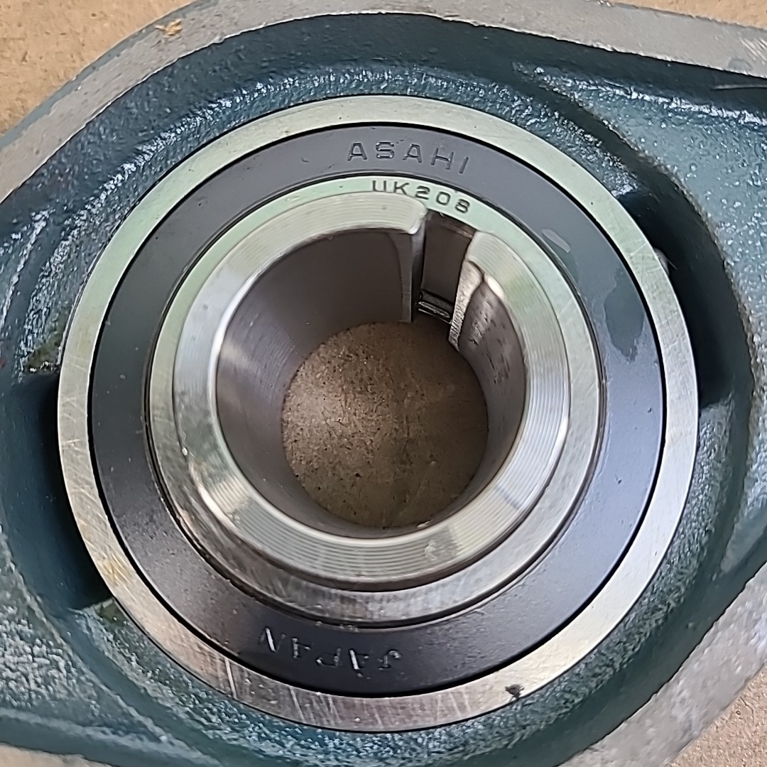 ASAHI UK208 AMI FT208 Bearing