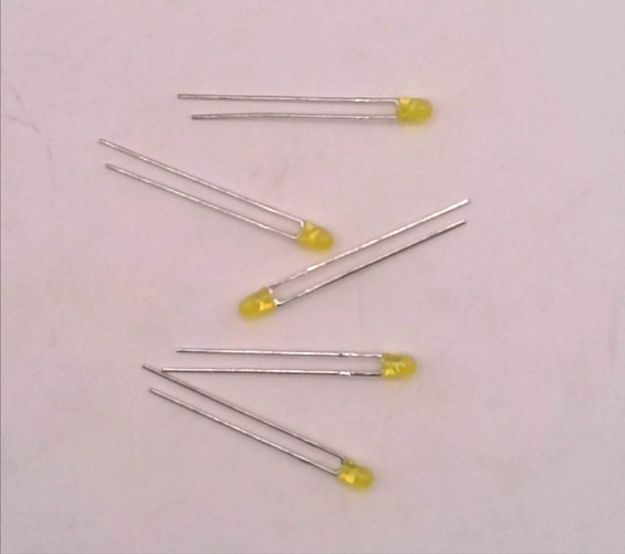 LUMEX SSL-LX3044YD LED YELLOW DIFFUSED T-1 T/H (LOT OF 210)