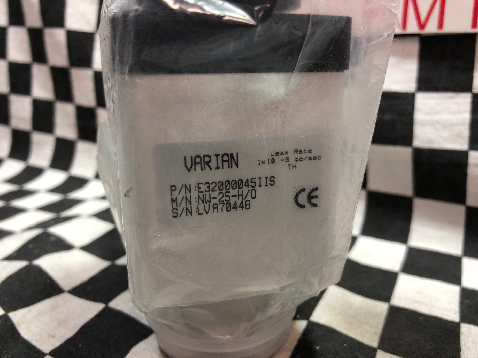 VARIAN MANUAL ANGLE VALVE KF-25, E32000045IIS, SHIPSAMEDAY#1546A15
