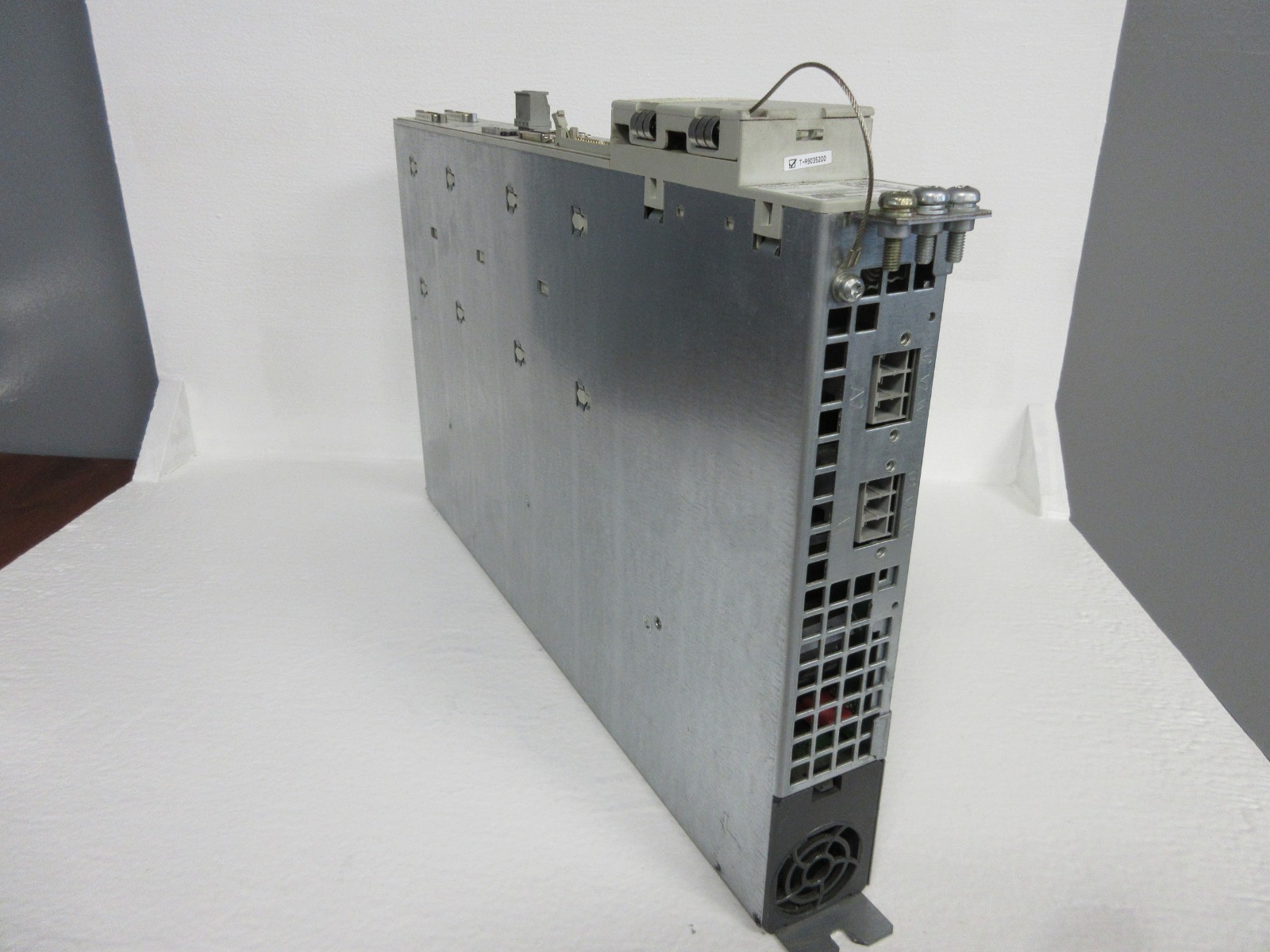 SIEMENS 6SN1123-1AB00-0HA2 USED SIMODRIVE W/ 6SN1118-0DM21-0AA0 6SN11231AB000HA2