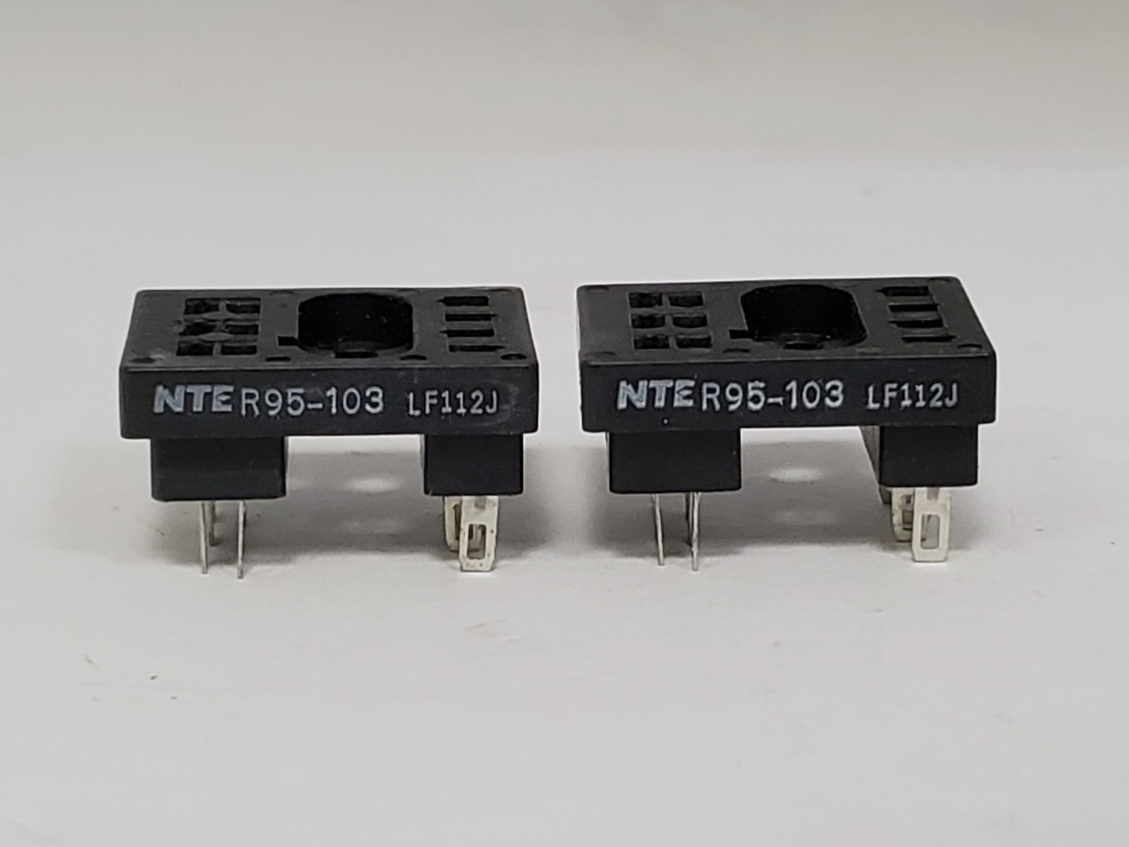NTE R95-103 RELAY SOCKET MINI BLADE 10 PIN (LOT OF 2) NIB
