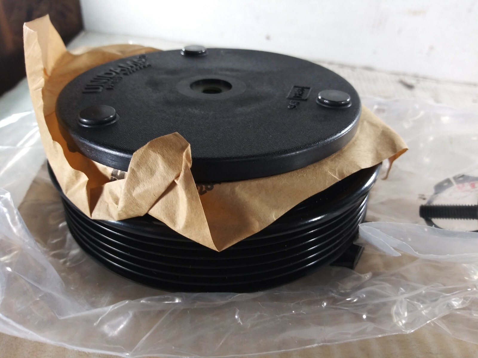 1 NEW FRIGETTE 205-528 A/C COMPRESSOR CLUTCH ASSEMBLY NIB ***MAKE OFFER***