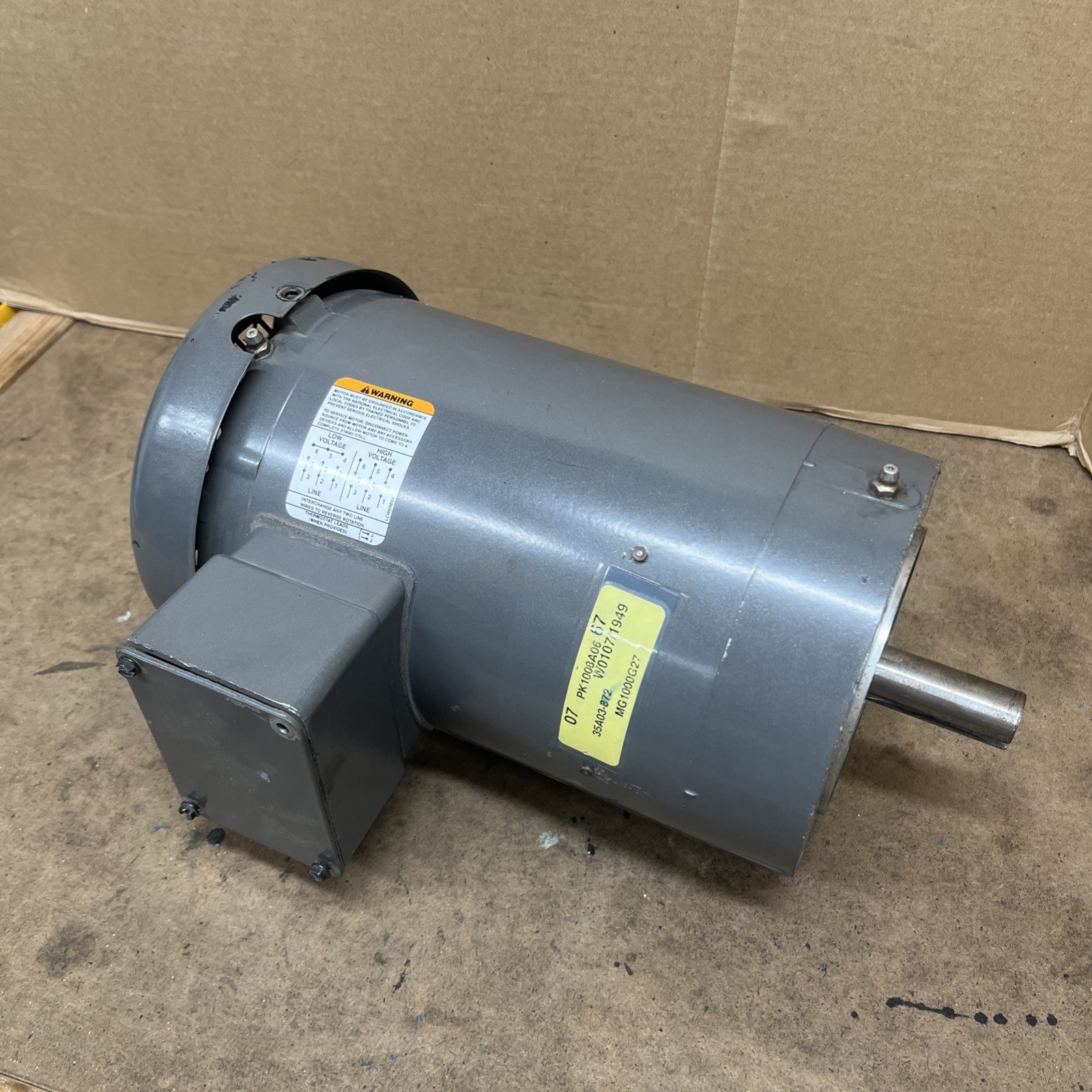 Used Baldor Reliance VM3558T Motor 35A03-872 W0107/1949 MG1000G27 2HP