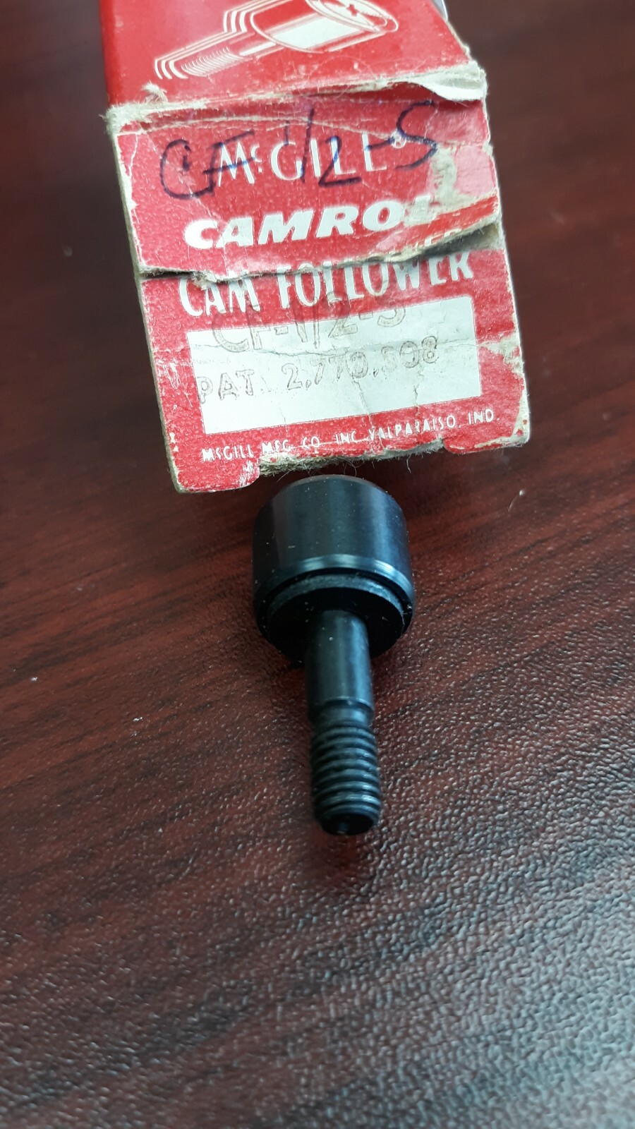 McGill CF-1/2S Cam Follower -NEW