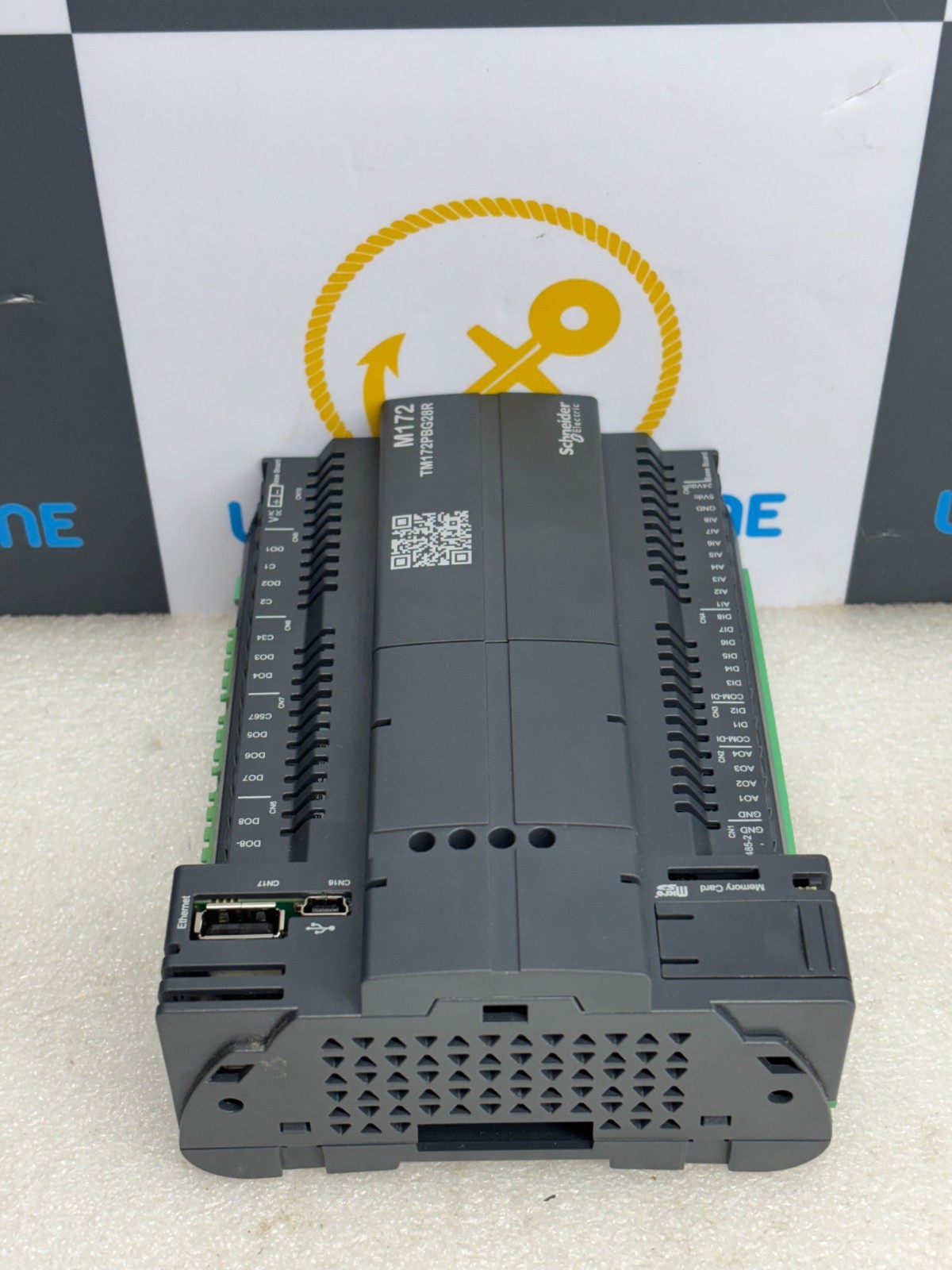Schneider Electric TM172PBG28R Modicon