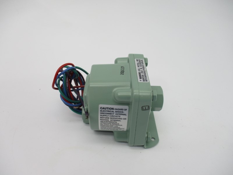 BARKSDALE HD1H-H4-C 250V 5A 1.5-150PSI NSMP
