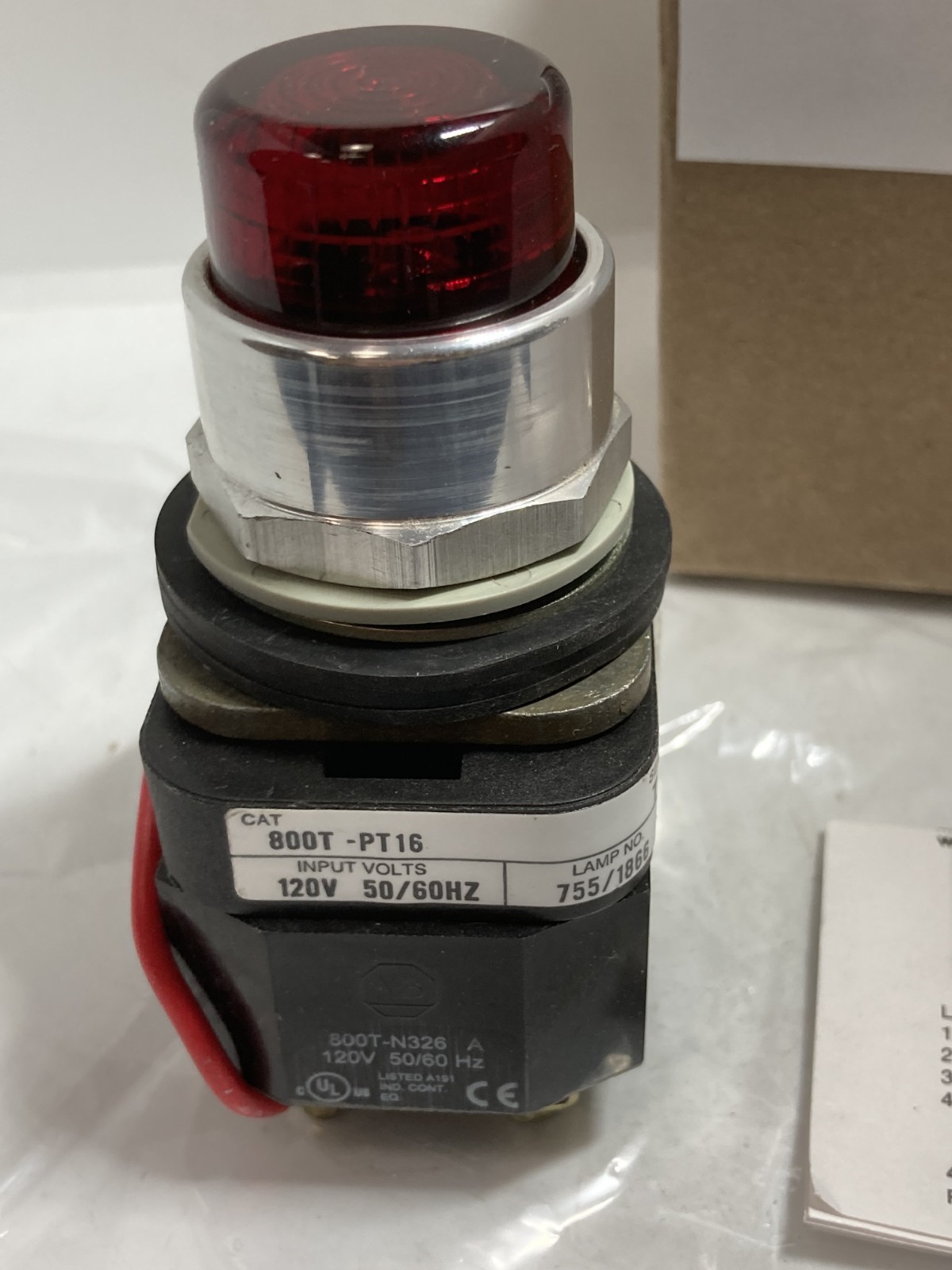 ALLEN BRADLEY 800T-PT16R PUSH TO TEST 120V XFMR RED 1NO/1NC SERIES T NIB