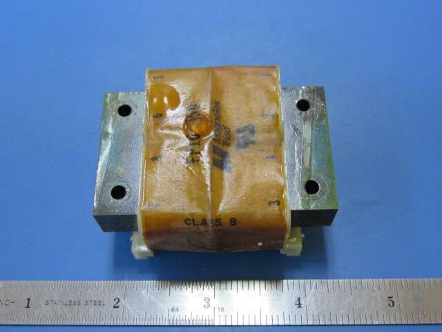 MAGNETEK/ TRIAD FP16-750 Qty of 2 per Lot Isolation Transformer, Flat Pack, 12