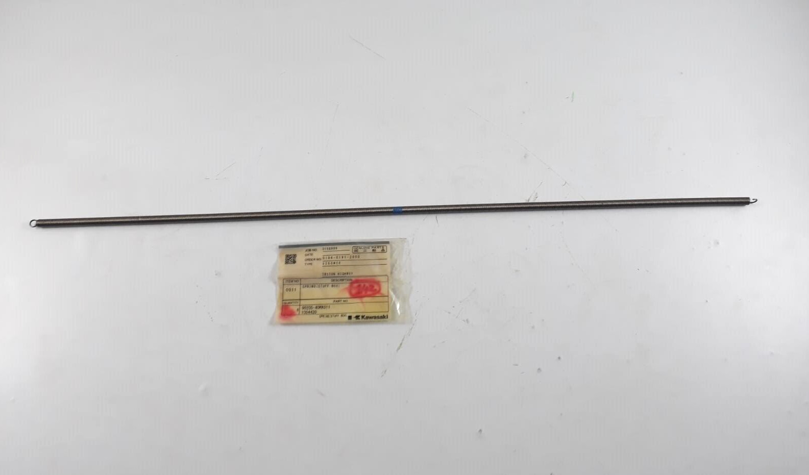 Spring (Stuff.Box) P/N 90205-40KK011 1004420 For Kawasaki 8S60MCE