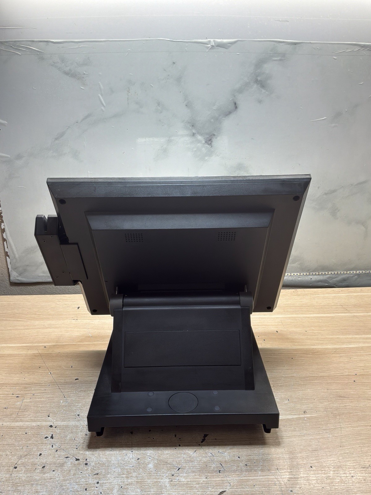 TEKVISIONS 15″ POs System / POS365-C48 / Preowned/ JUA3990