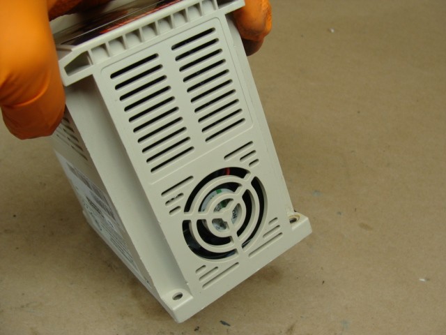 GENESIS AC DRIVE KBE2-1101-P P/N 11016 115VAC INPUT 1HP