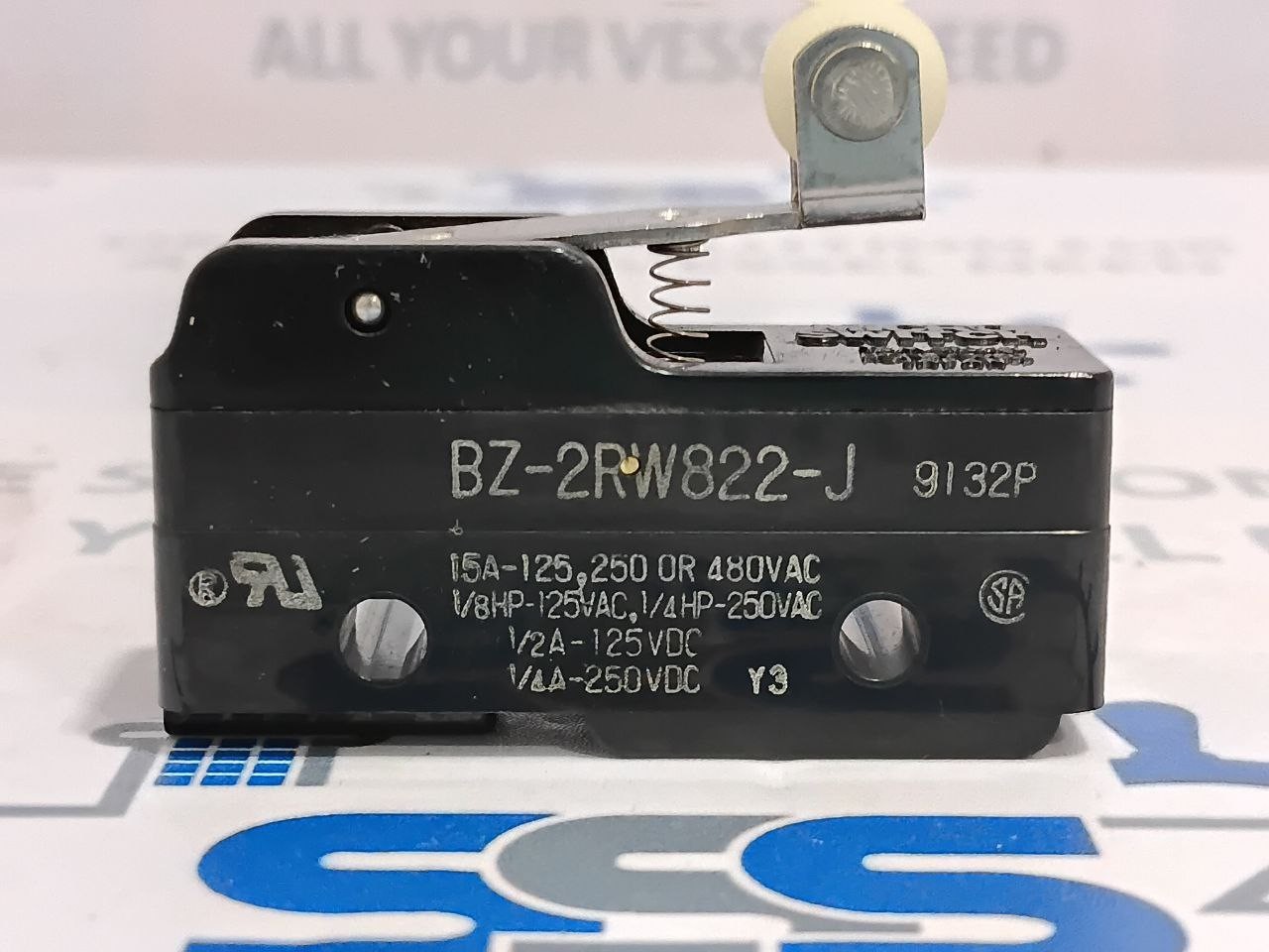 Yamatake Honeywell BZ-2RW822-J Micro Switch 15A-125 -250 OR 480V AC