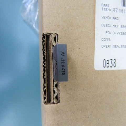 ARCOTRONICS (KEMET) R71MI32204000K Qty of 200 per Lot 0.22 �F Film Capacitor 22