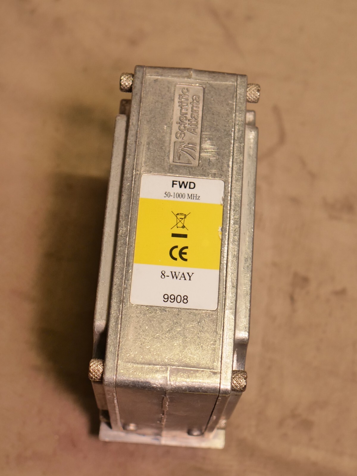 Scientific Atlanta or Cisco 9908 8-Way Splitter FWD or REV 50-1000MHz