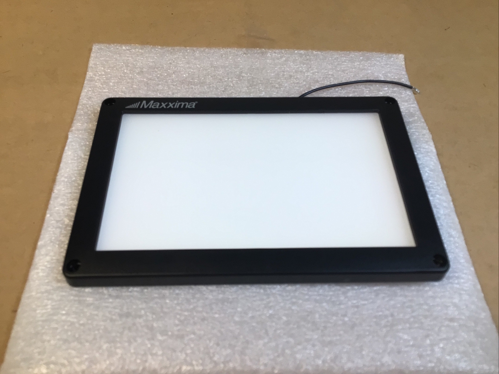 Maxxima M84411-C 4” X6” Rectangular Flat Panel Series Interior Cargo Light ￼Led