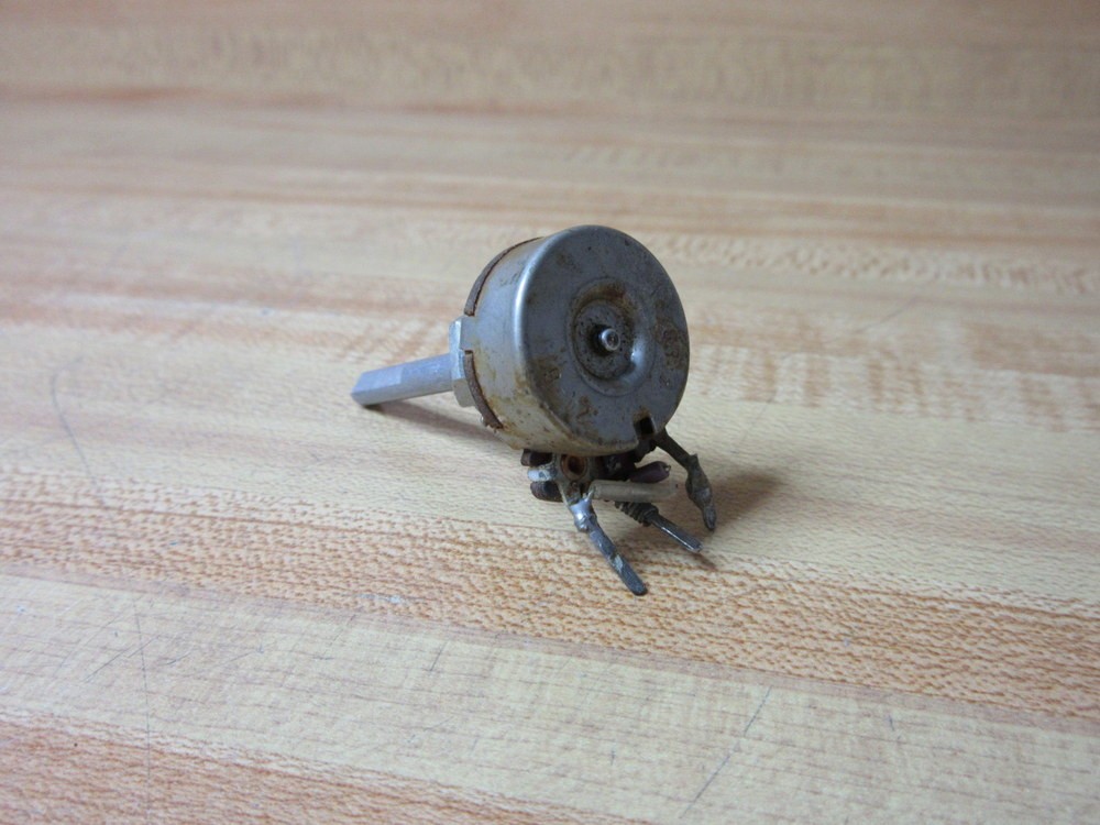 Part 1376348 Potentiometer 1-1/4″ Shaft