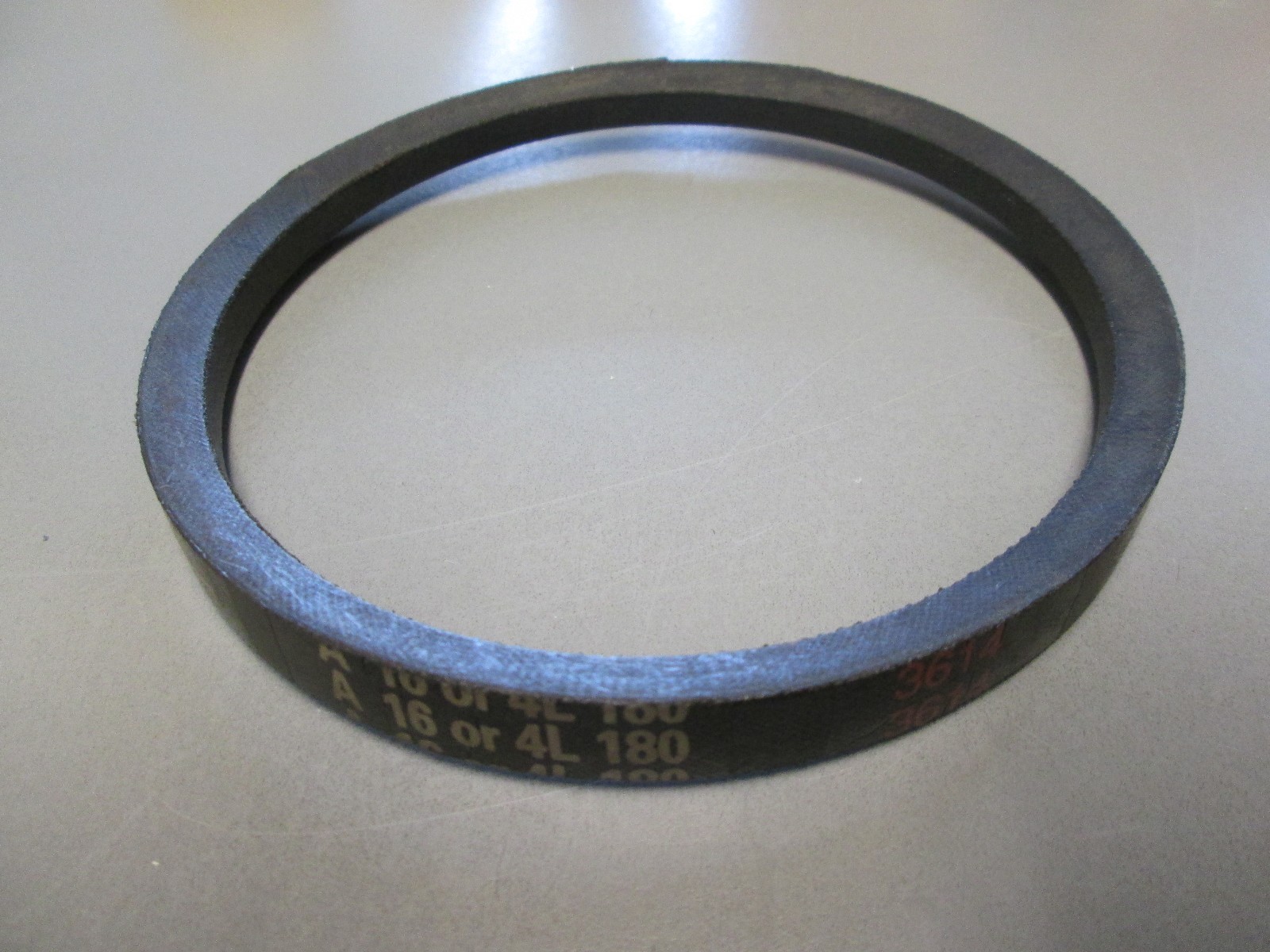 4L180 INDUSTRIAL V-BELT 1/2″ X 18″ LONG
