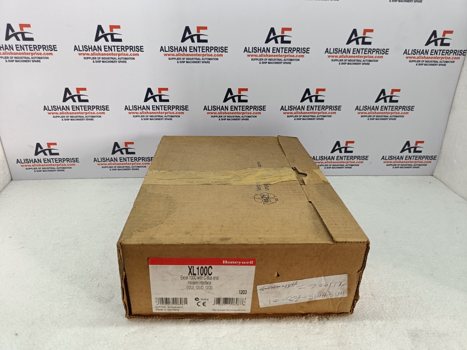 NEW HONEYWELL XL100C EXCEL 100C WITH C-BUS & MODEM INTERFACE