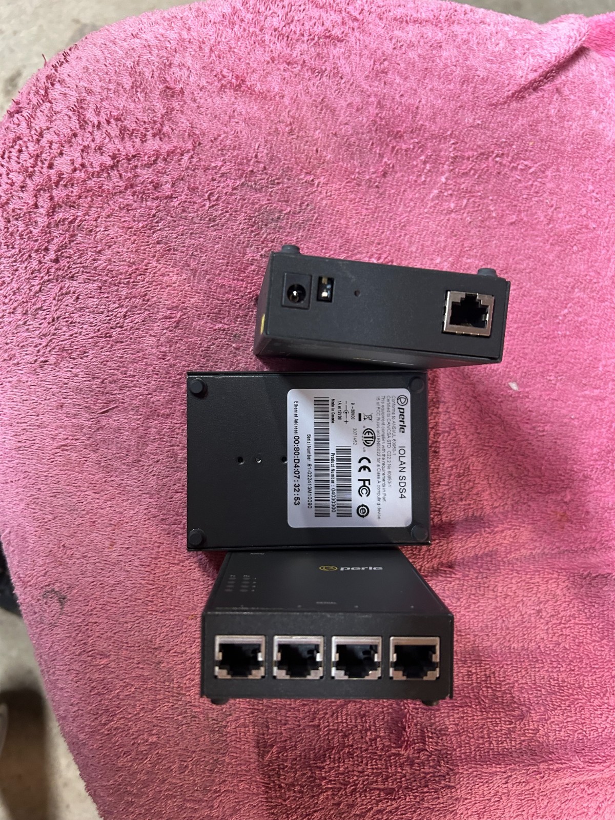 PERLE IOLAN SDS4 Device Server 4-Port Serial Terminal Server