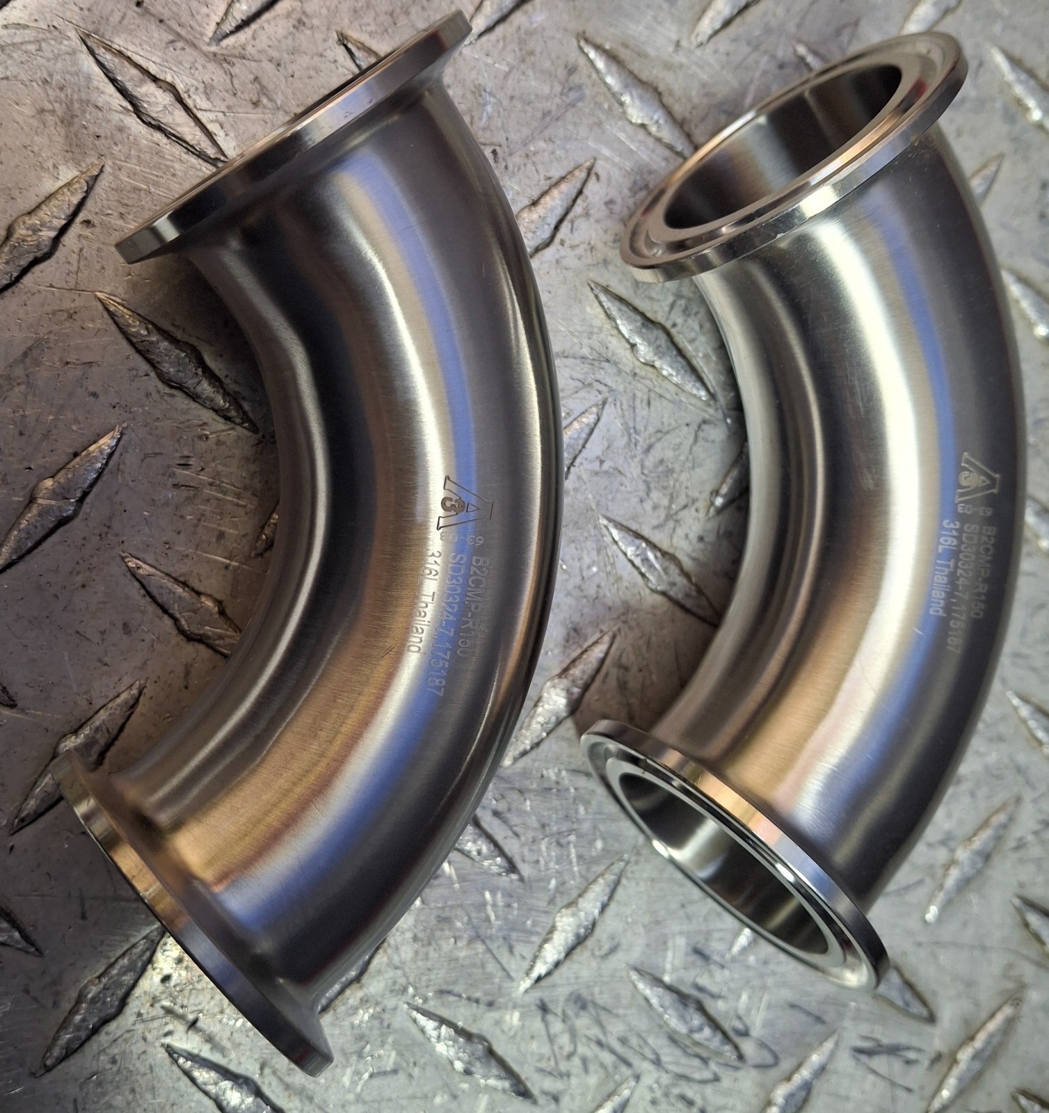 Lot of 2 Dixon B2CMPR150 316L SS 90° Elbow Sanitary TriClamp Pipe Fitting