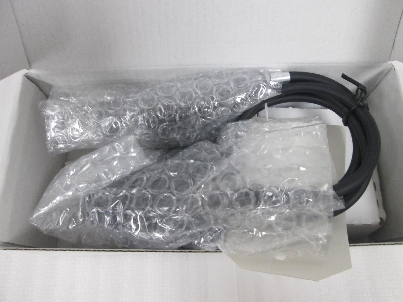 MOTOROLA RMN5072B PUBLIC SAFETY SPEAKER MICROPHONE RMN5073 RMN5074
