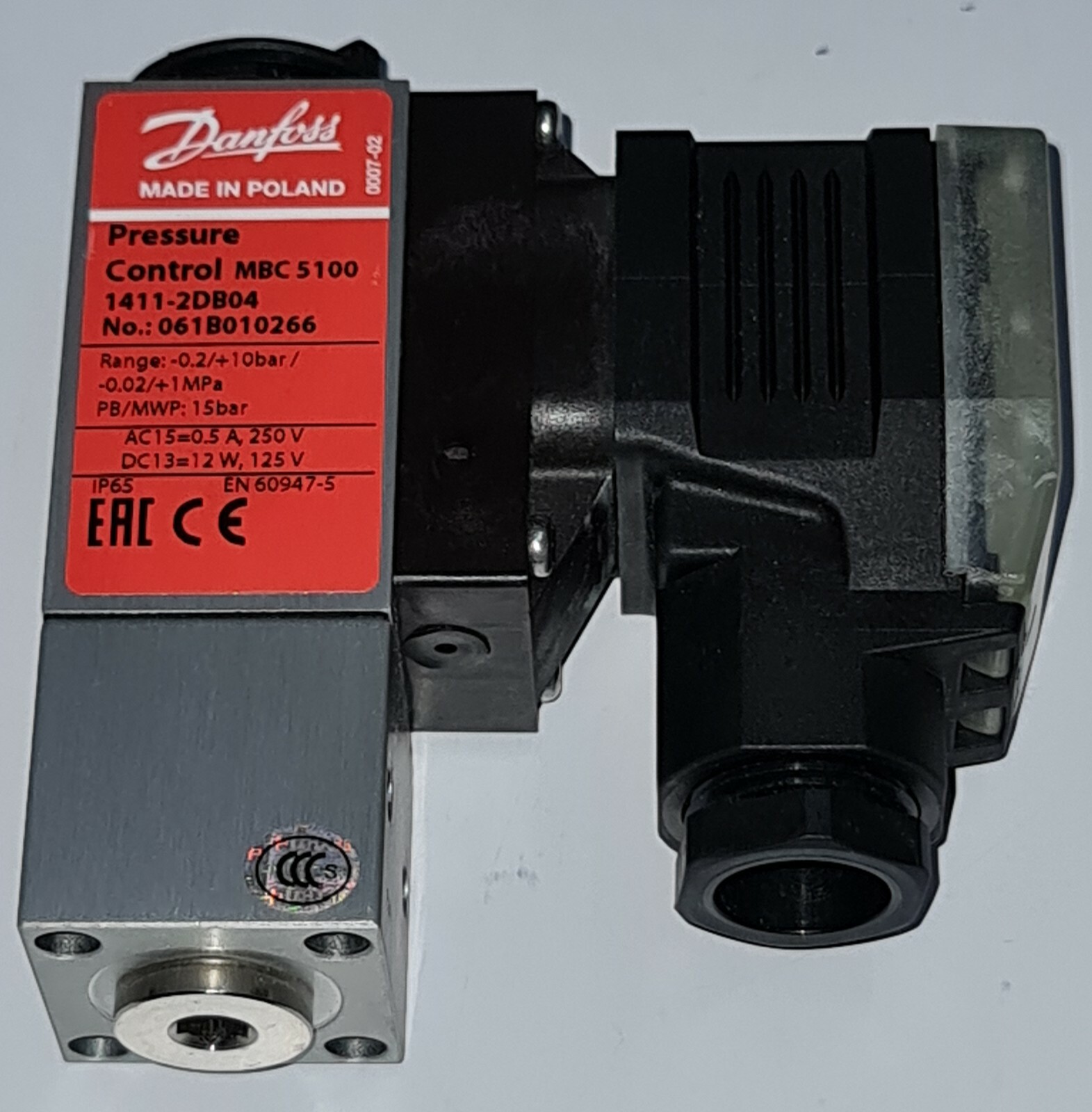 DANFOSS PRESSURE CONTROL MBC 5100 NO.:061B010266 RANGE: -0.2/+10 BAR 3960